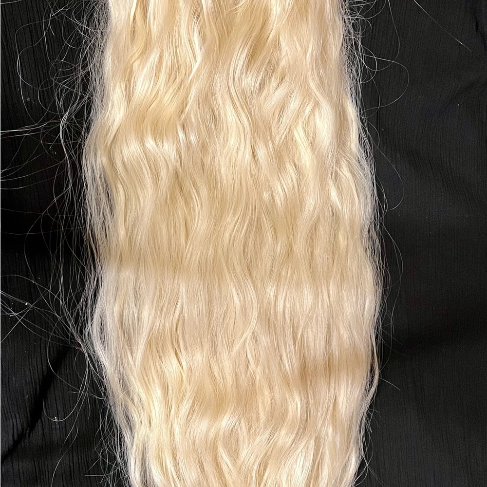 Blonde Wavy Hair Extension
